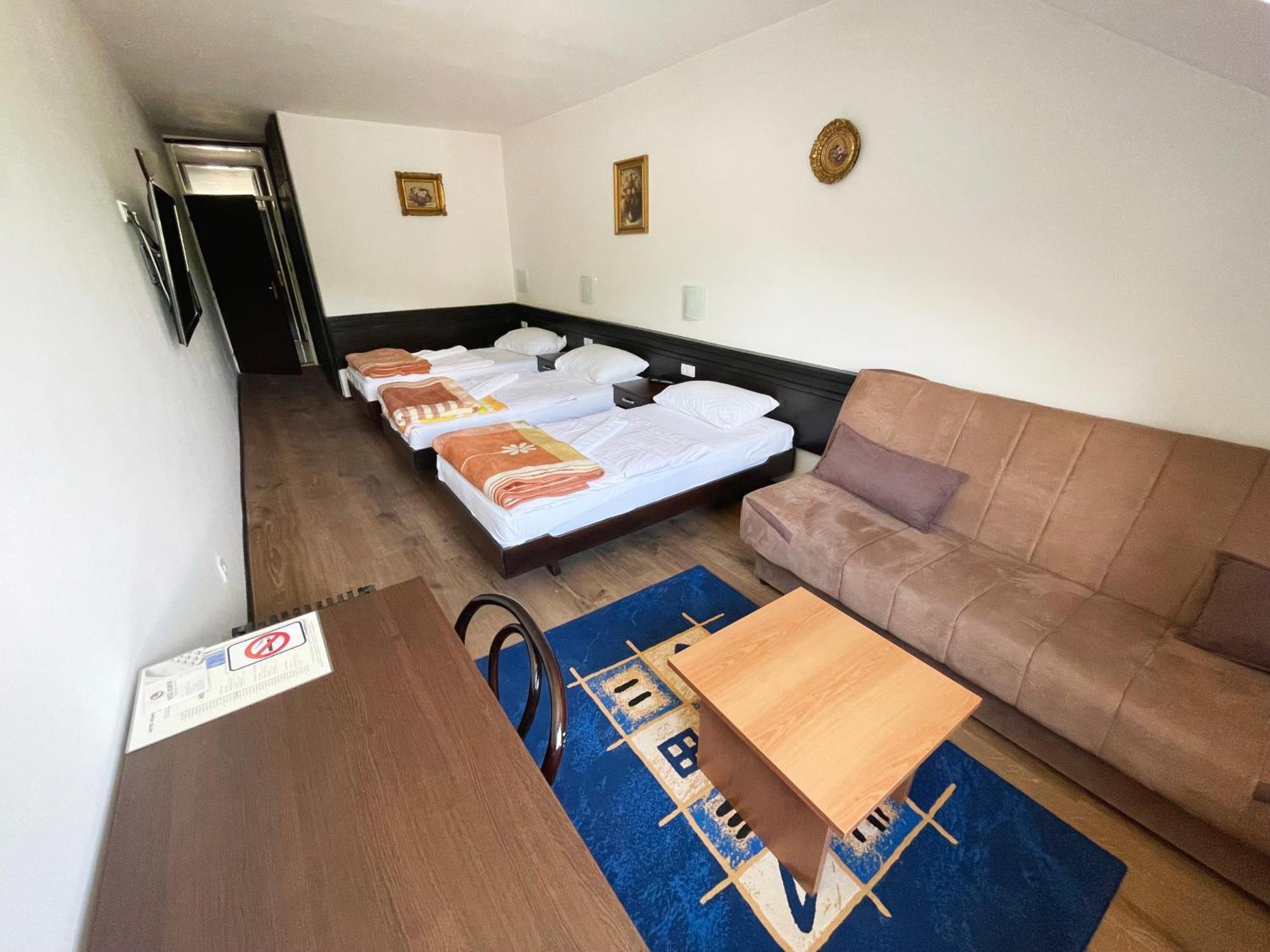 Hotel Komovi Andrijevica Phòng bức ảnh